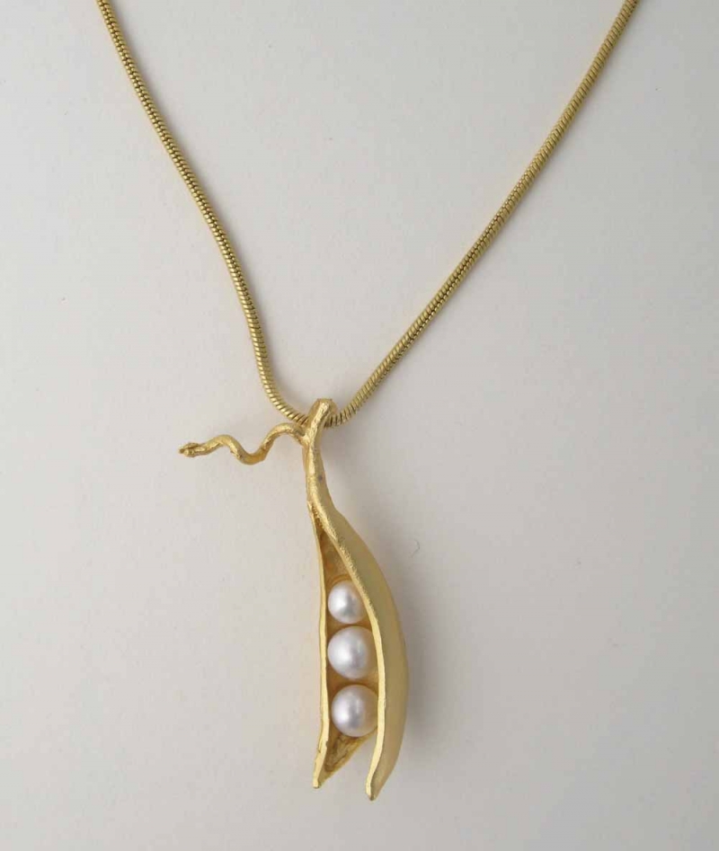 Pea Pod Necklace with Pearls